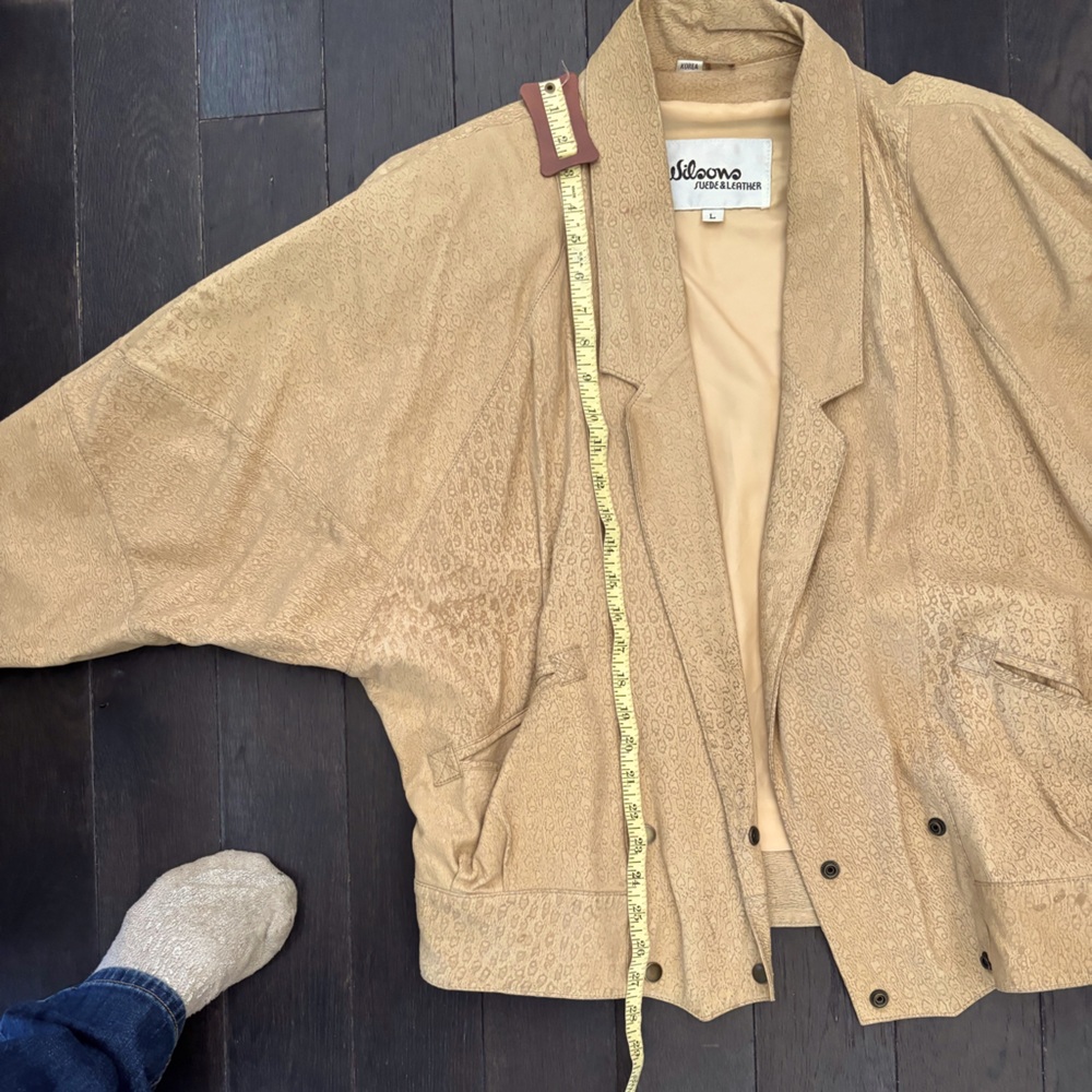 Vintage 1980’s leather short jacket.